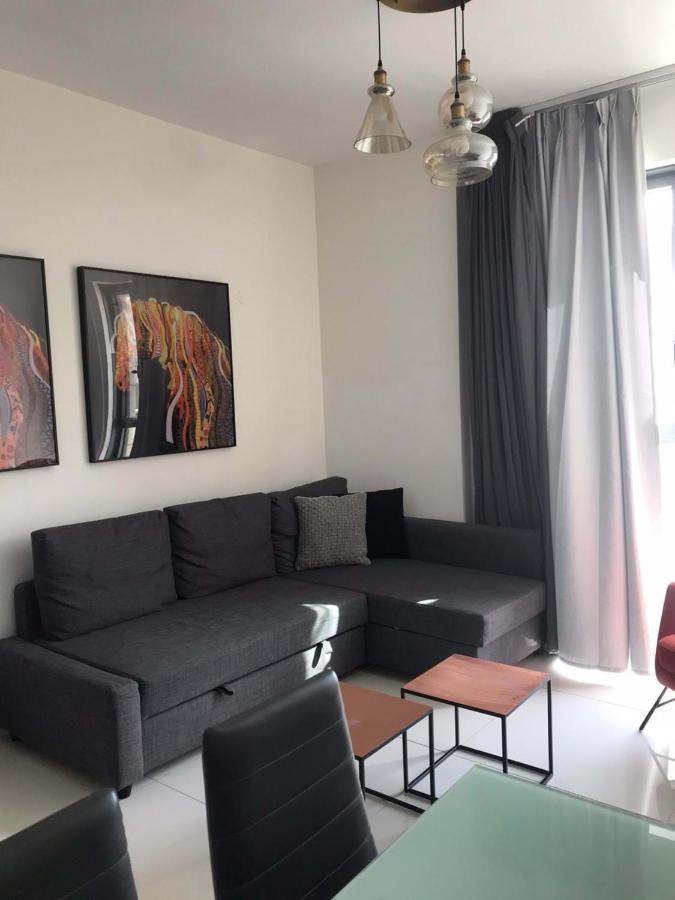 Modern Flat On Best Location In Town Baitulmaqdis Luaran gambar